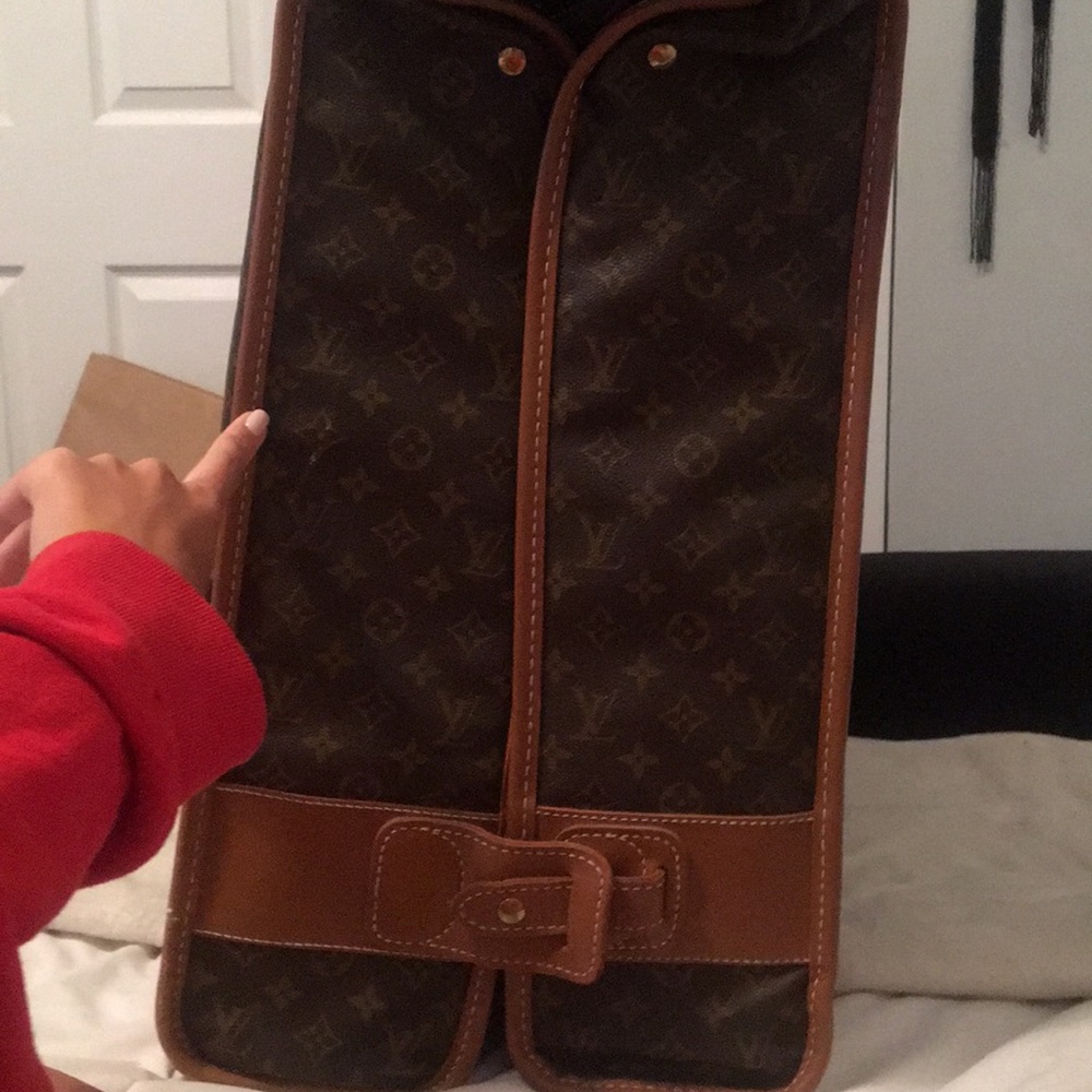 100% Authentic Louis Vuitton Bandolier MUST SELL - Picture 8 of 8